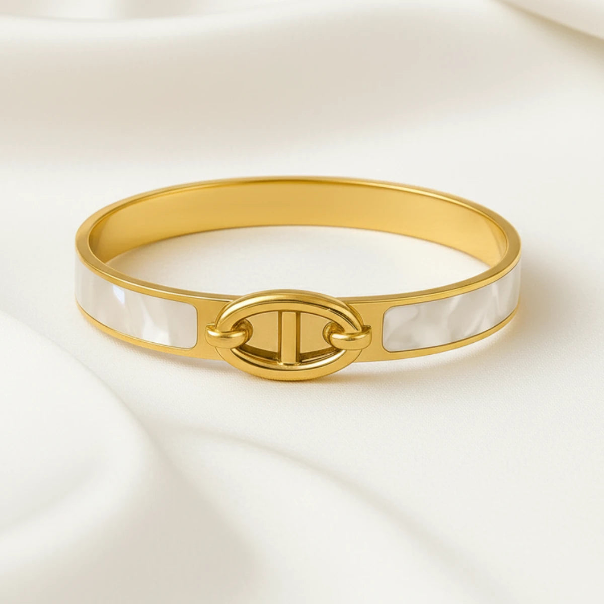 CD Bracelet image 3 90%