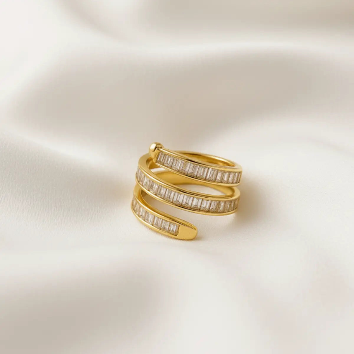 Della Marquise Ring IMAGE 2 75%