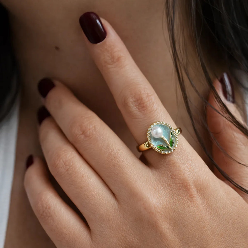 Pearl Queen Adjustable Ring