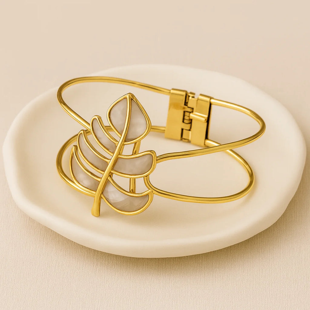 leaf bracelet 85%