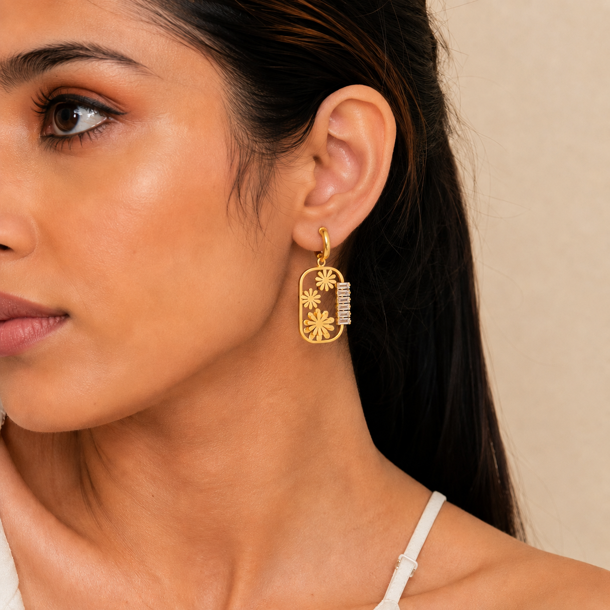 Daisy Dangle Earrings