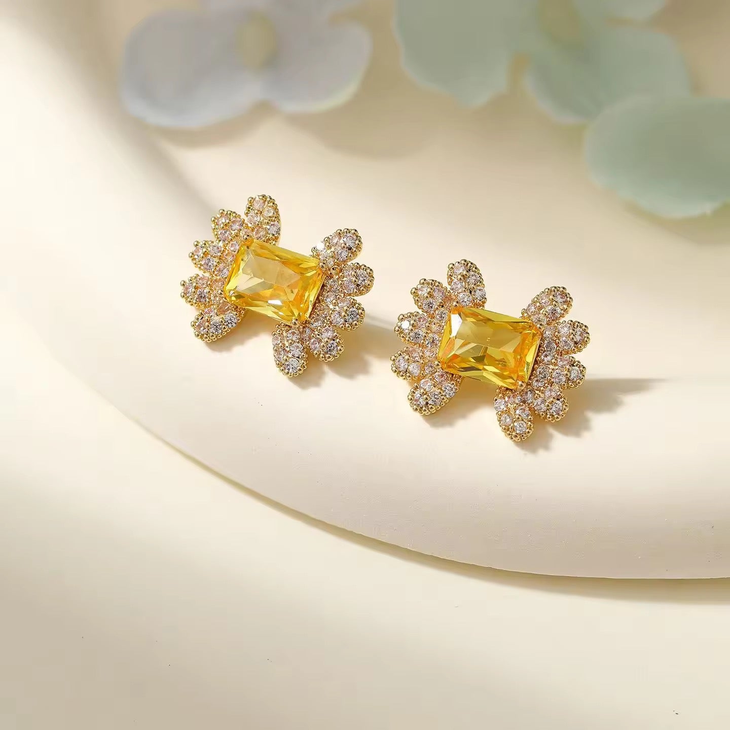 Honey Glow Earrings