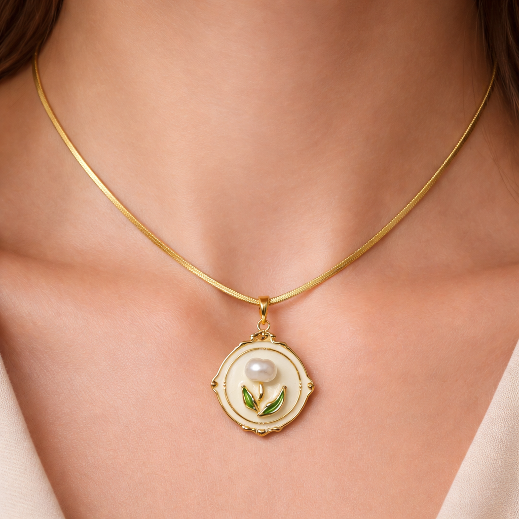 Pearl Bloom Necklace