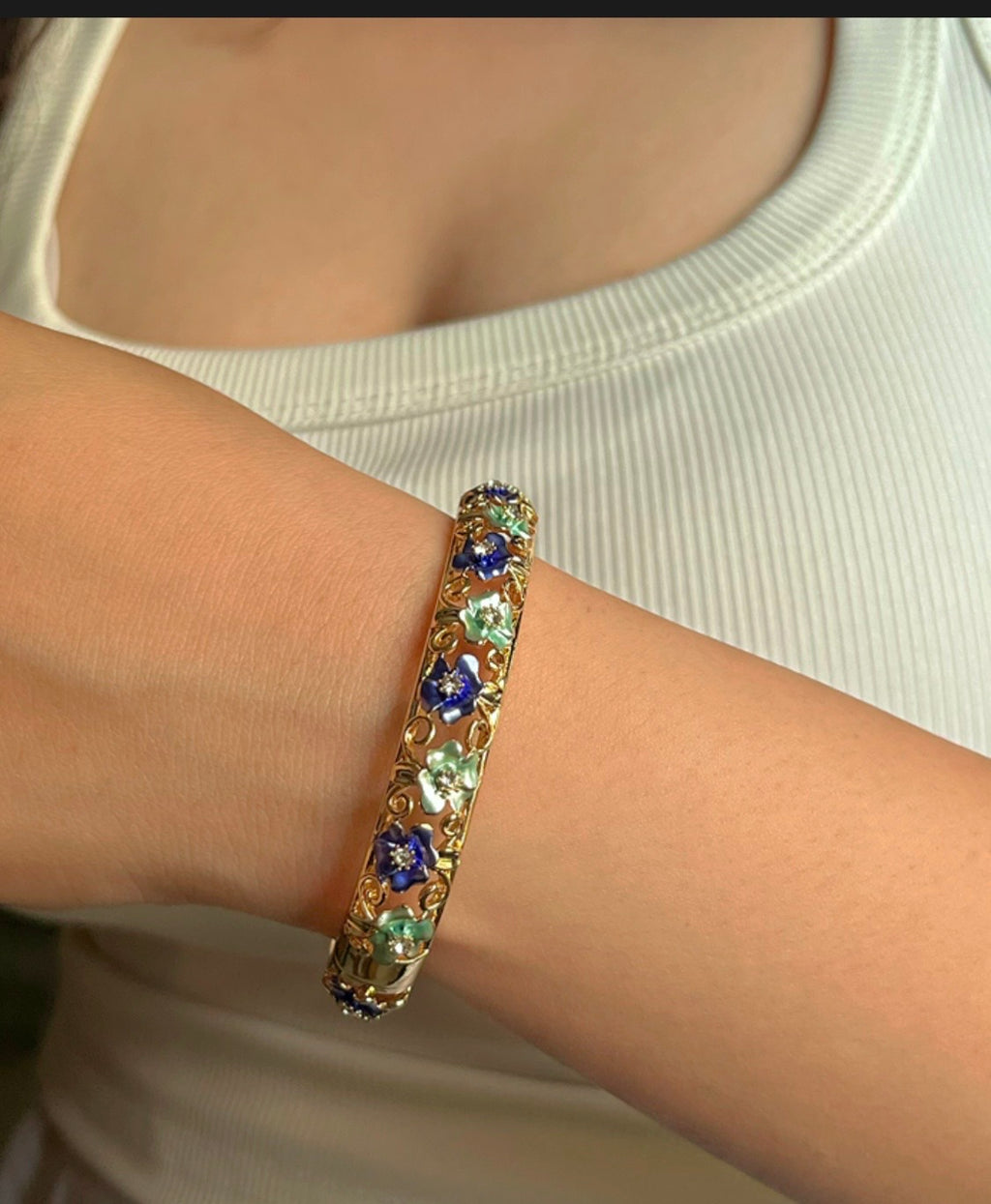Kia Bracelet