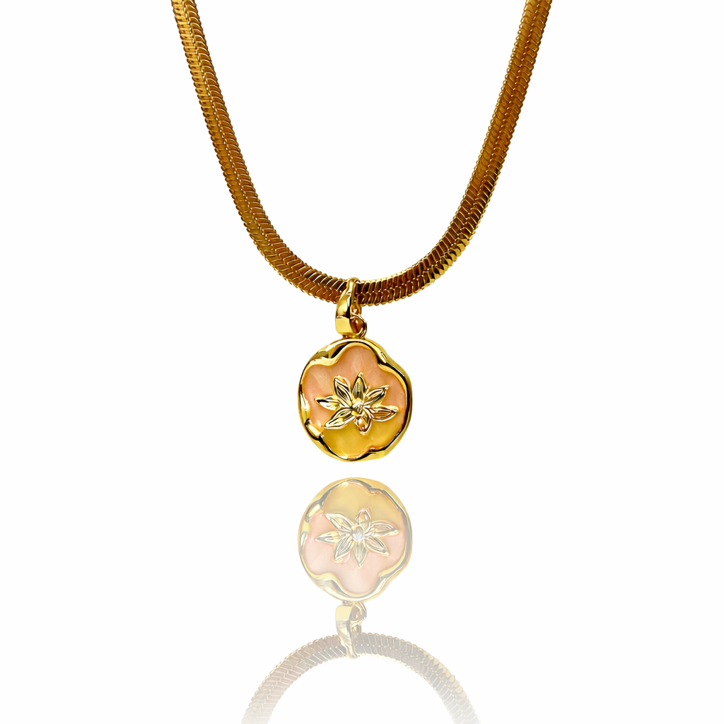 Macy Necklace