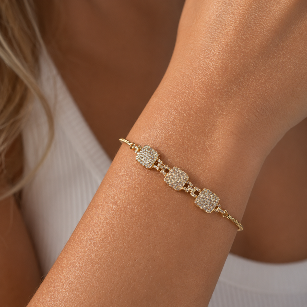 Stellar Link Pull Up Bracelet