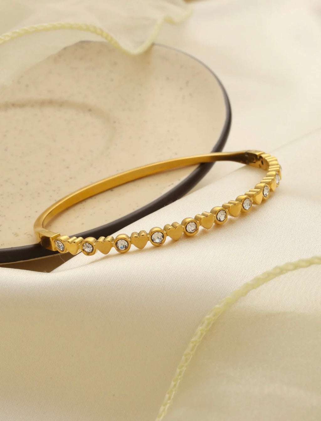 Heartline Zircon Bracelet