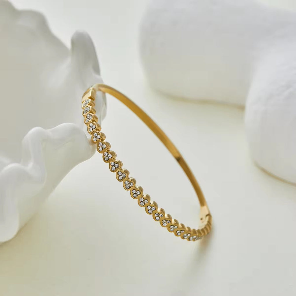 Eternal Hearts Bangle