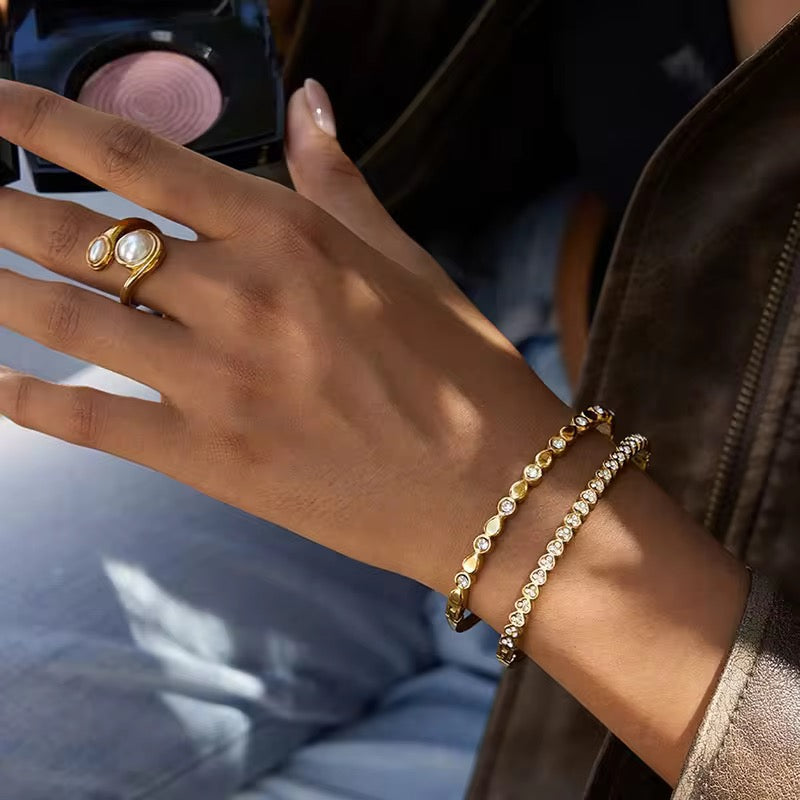 Eternal Hearts Bangle