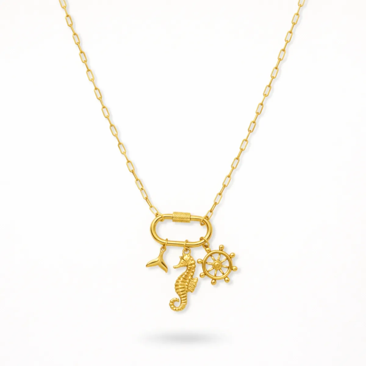 Beach Essential Seahorse Charm Necklace – 18K Gold Plated