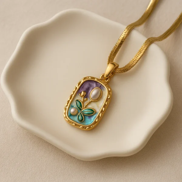 Orchid Pearl Necklace– 18K Gold Plated