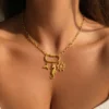 seahorse charm necklace