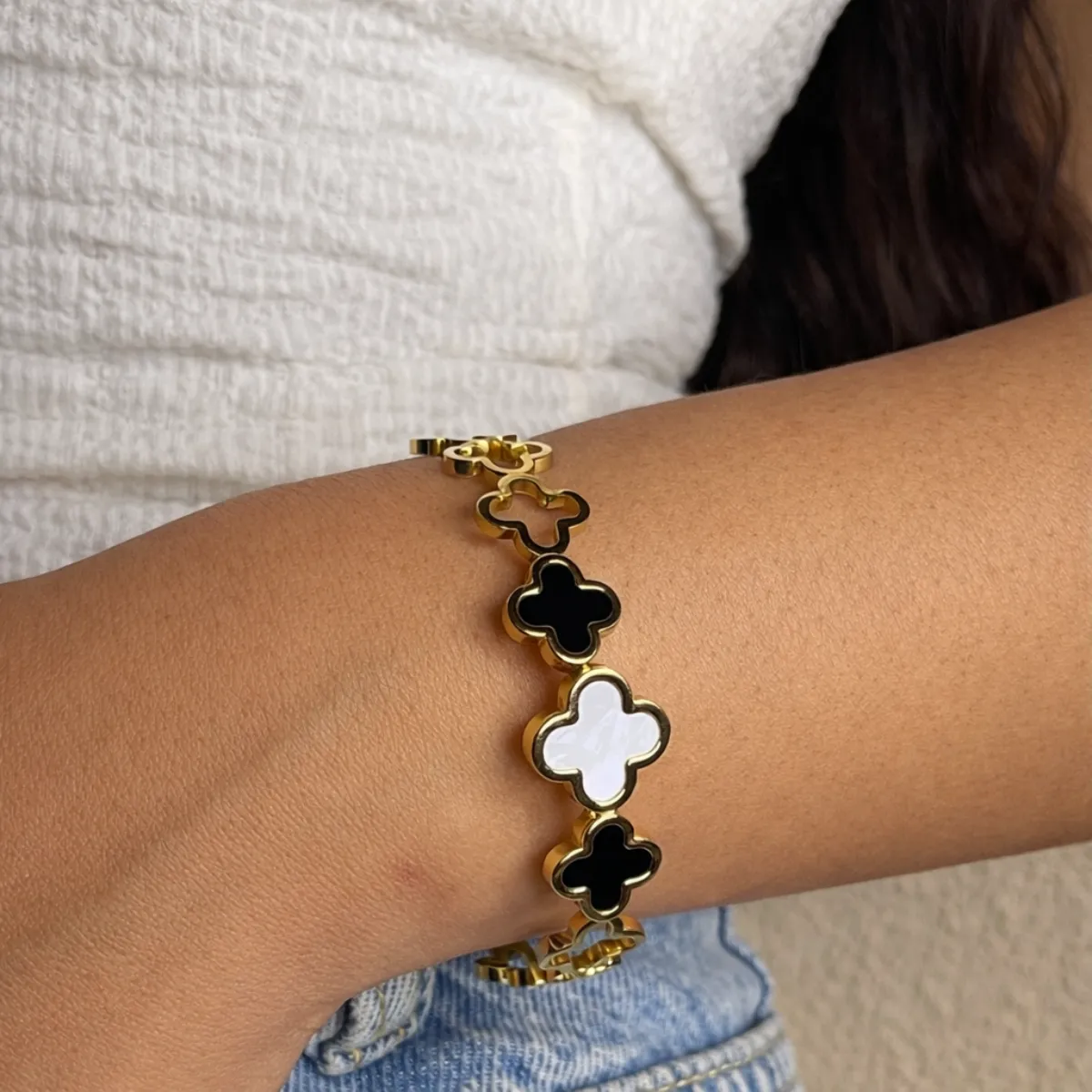Black & White Clover Bangle Bracelet