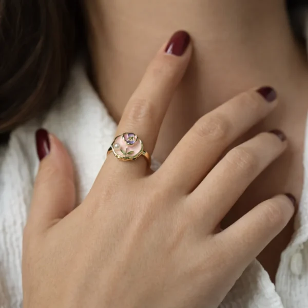 Rosie Adjustable Ring