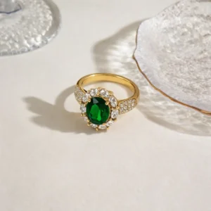 Oval Green Zircon Luxury Ring