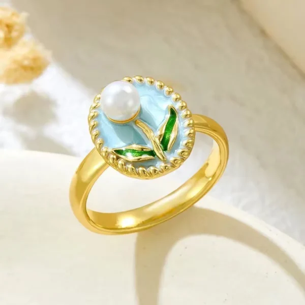 Pearl Queen Adjustable Ring– 18K Gold Plated